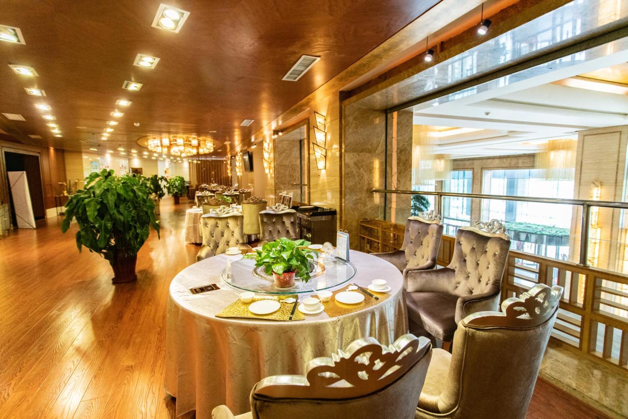 Header Baotou Hotel Экстерьер фото