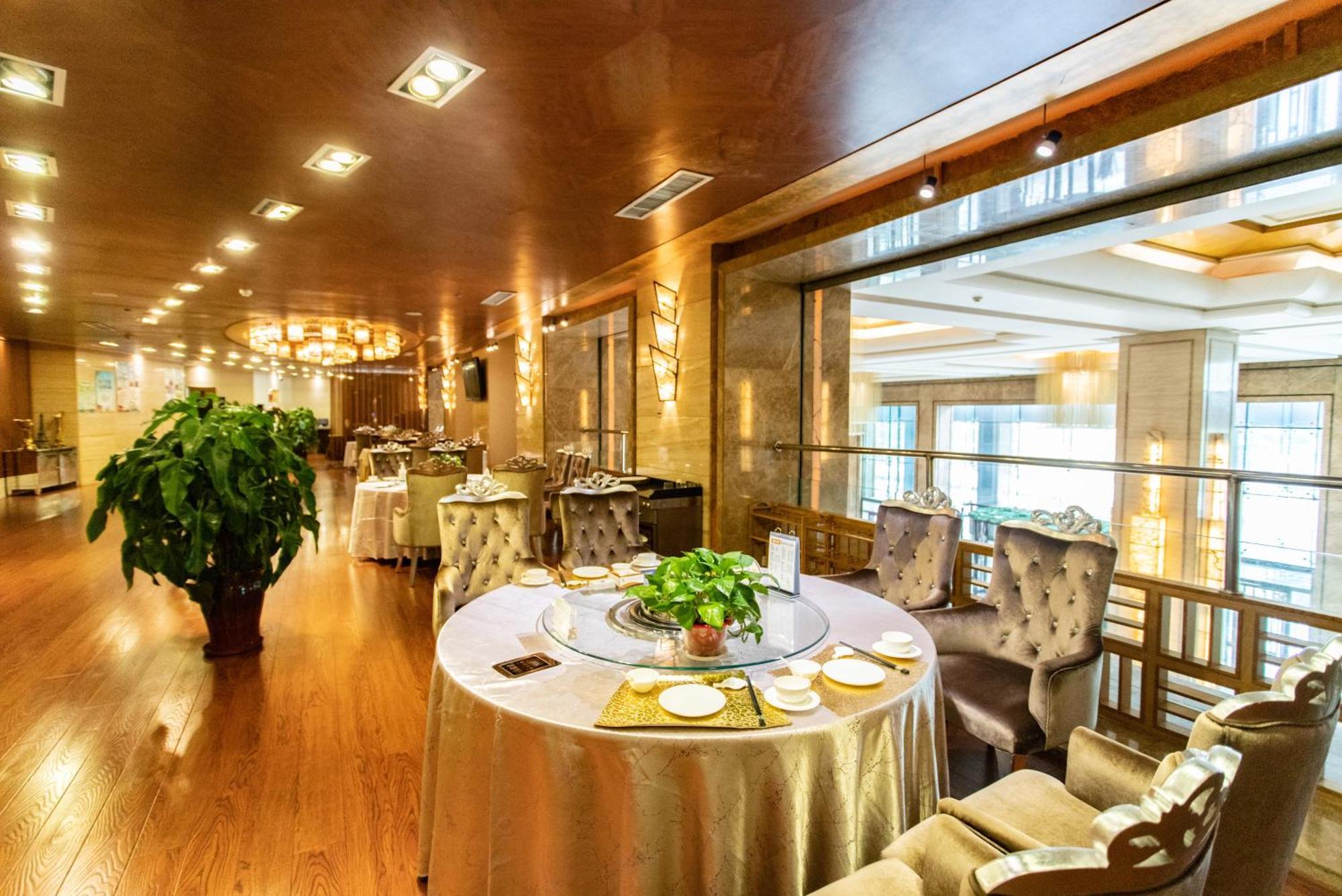 Header Baotou Hotel Экстерьер фото